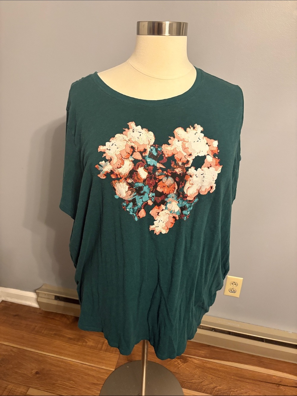 torrid Teal Short Sleeve Tee with Floral Heart Graphic